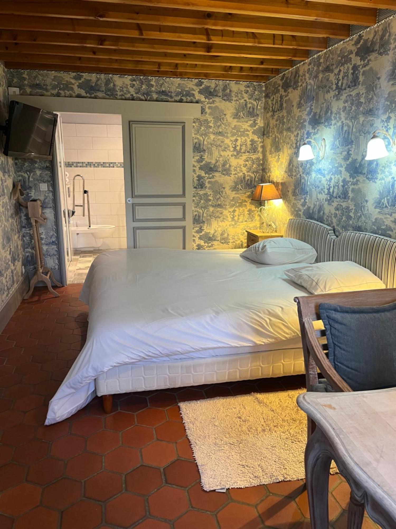 Auberge Du Val Au Cesne Saint-Clair-sur-les-Monts Exterior foto